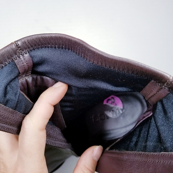 🌸 Vince | Chelsea Leather Ankle Boots, size 8.5 - Picture 12 of 12